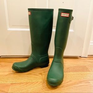 Hunter Original Tall Matte Green Rainboots
